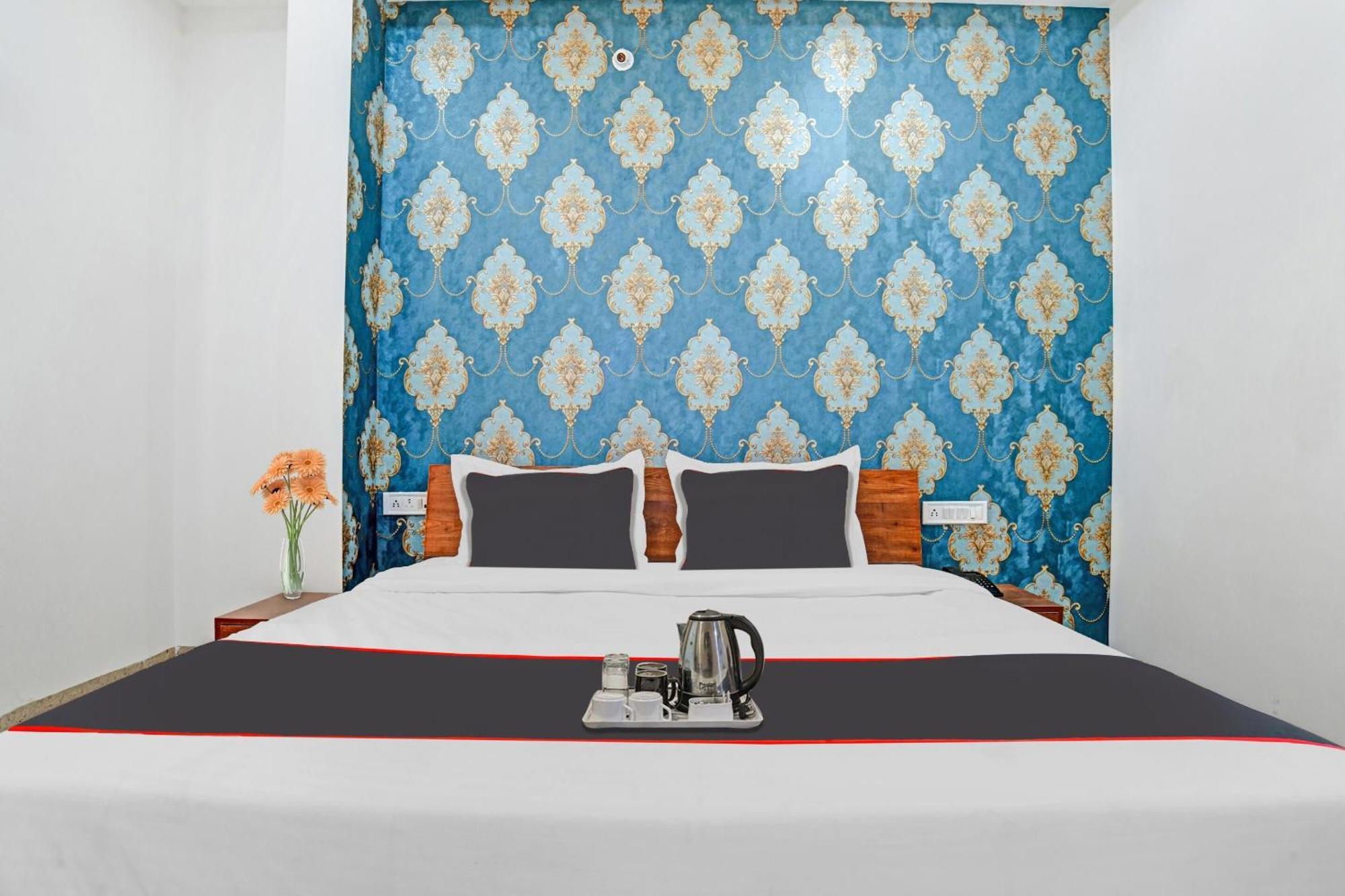 Hotel O Shivaay Indore Buitenkant foto