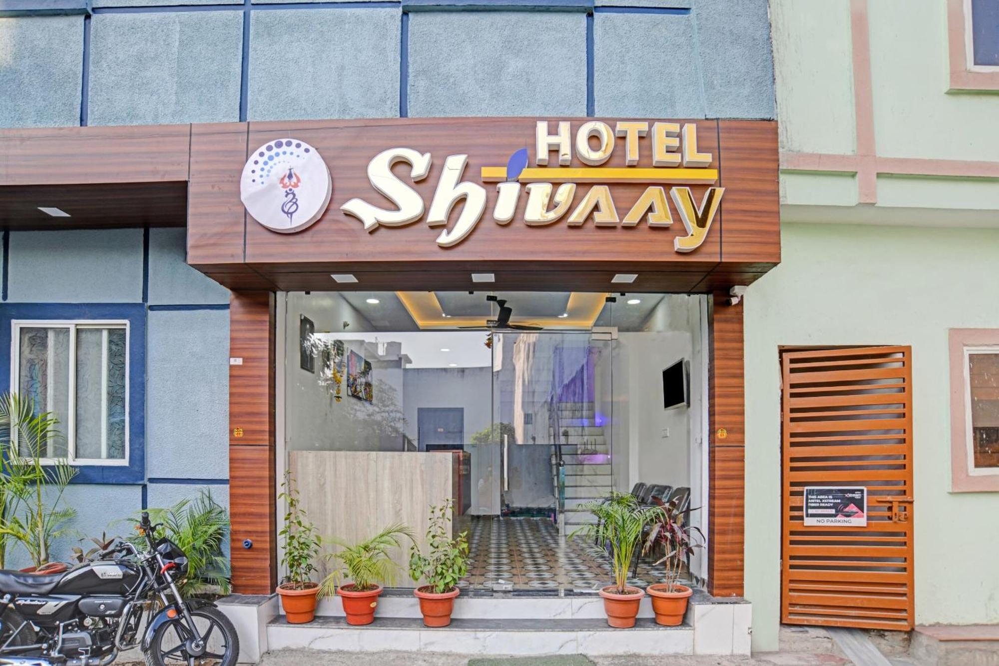 Hotel O Shivaay Indore Buitenkant foto