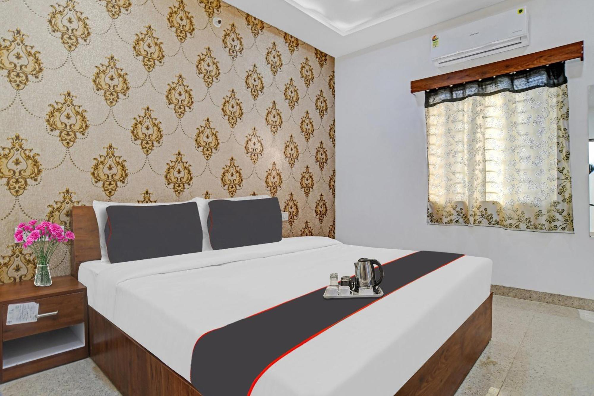Hotel O Shivaay Indore Buitenkant foto